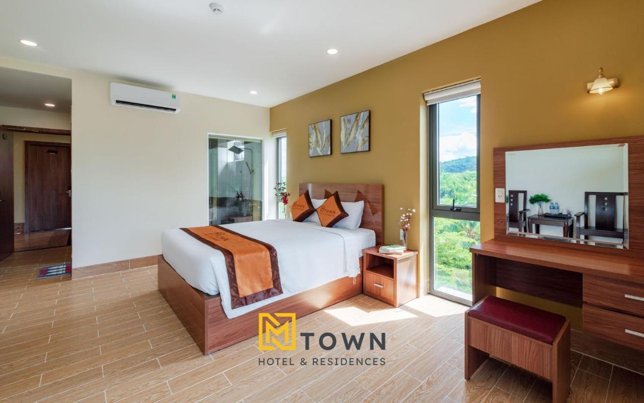 Mtown Hotel & Residences Phu Quoc - Long Beach Centre Екстер'єр фото